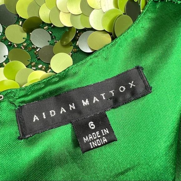 AIDAN MATTOX 100% Silk Sequin Embellished Cocktail Dress Green 4 EUC - Picture 13 of 15